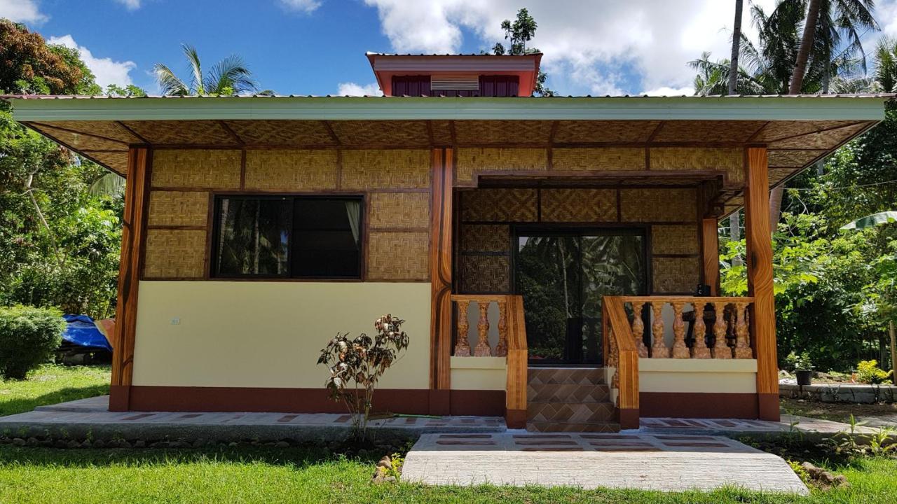 Paco'S Garden Home Stay Mambajao Dış mekan fotoğraf