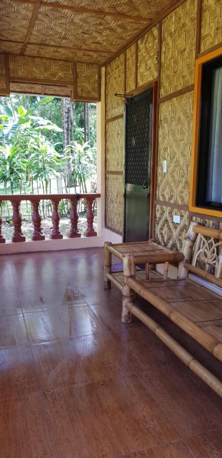 Paco'S Garden Home Stay Mambajao Dış mekan fotoğraf