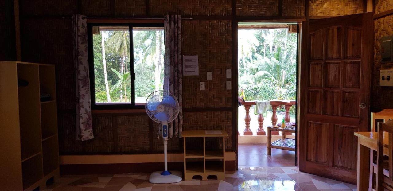 Paco'S Garden Home Stay Mambajao Dış mekan fotoğraf